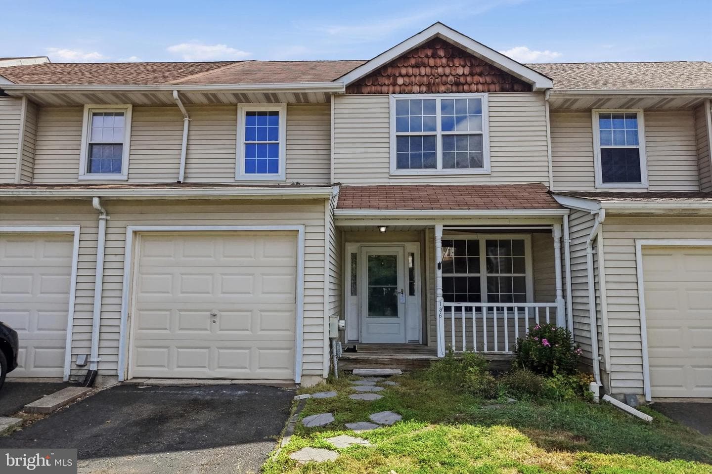 136 N Timber Road, Holland