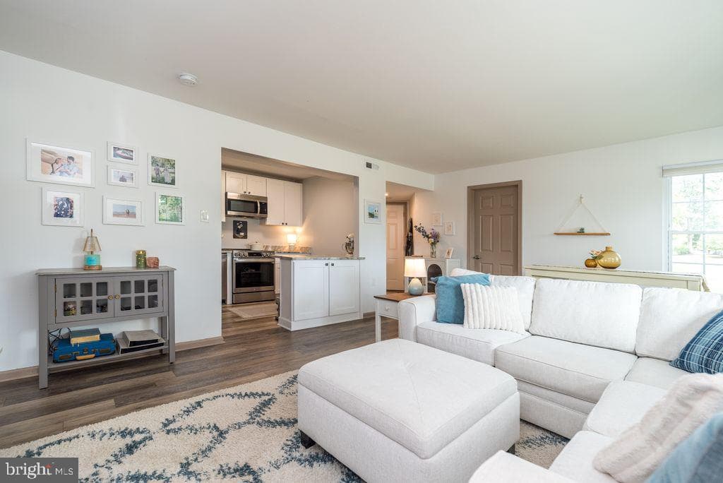 30024 Beacon Hill Drive photo 13