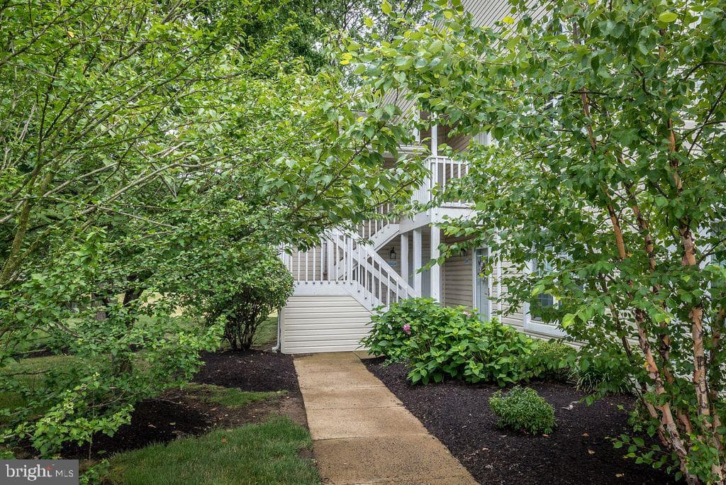 30024 Beacon Hill Drive photo 4