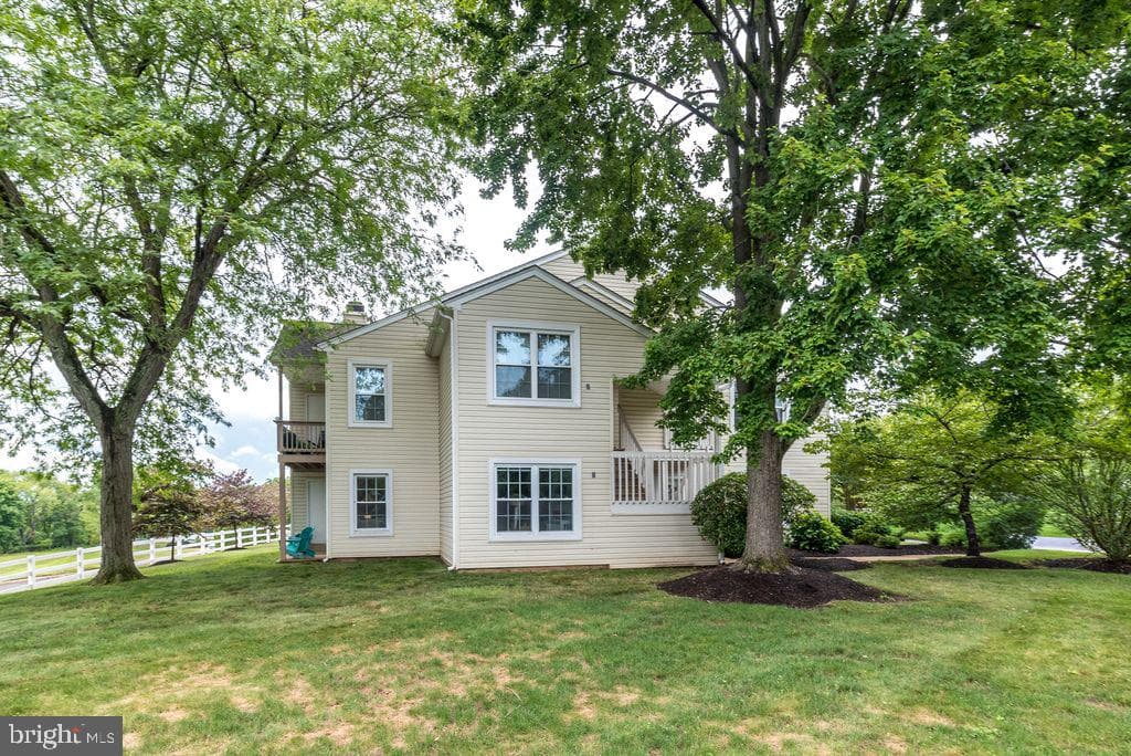 30024 Beacon Hill Drive photo 8