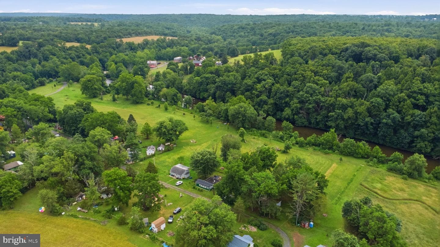 563 E Dark Hollow Road #170 Shawn Ln photo 61