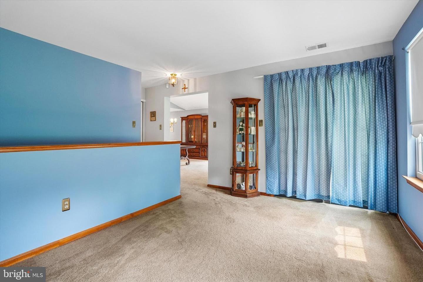 462 Redbud Court photo 5