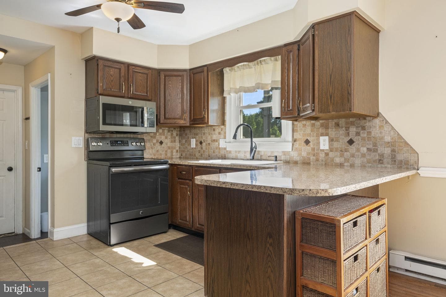 103 Sterling Drive photo 5