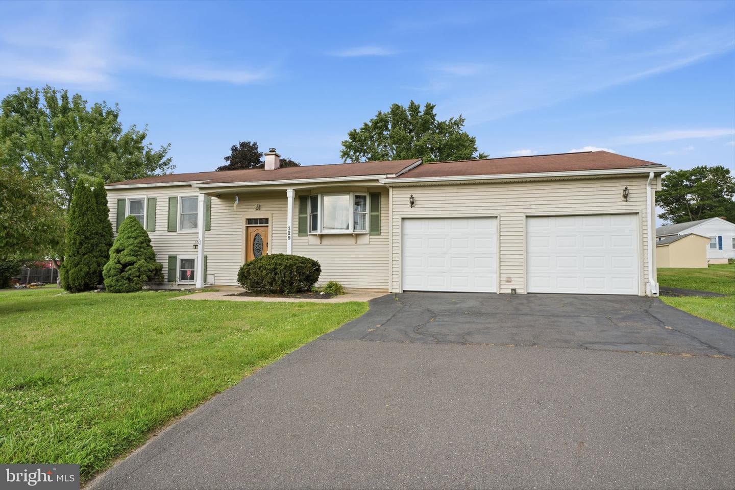 129 Green Street photo 1