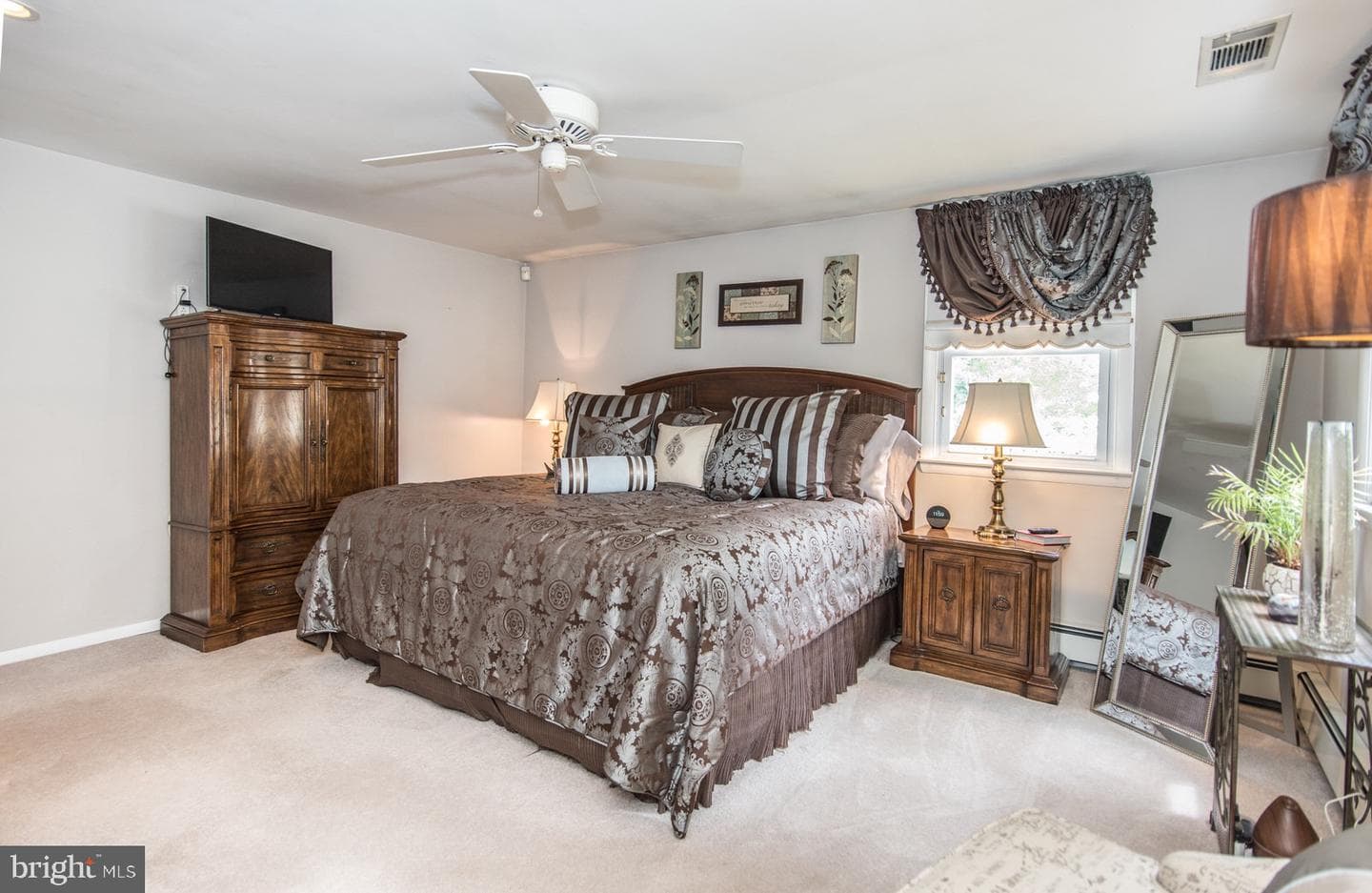 744 Kleckner Road photo 28