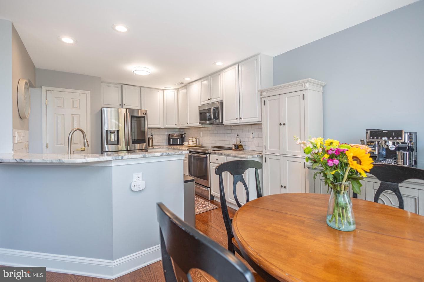 5086 Raintree Court photo 15