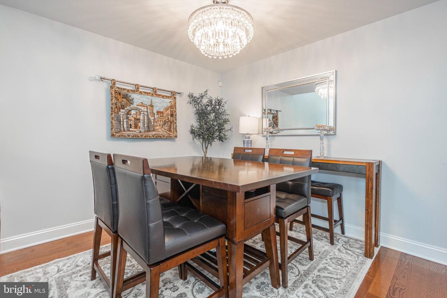 5086 Raintree Court photo 9