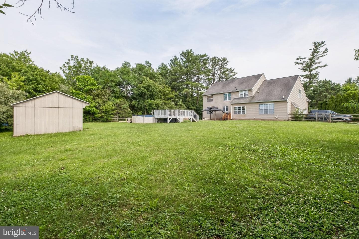 211 Tollgate Road photo 42