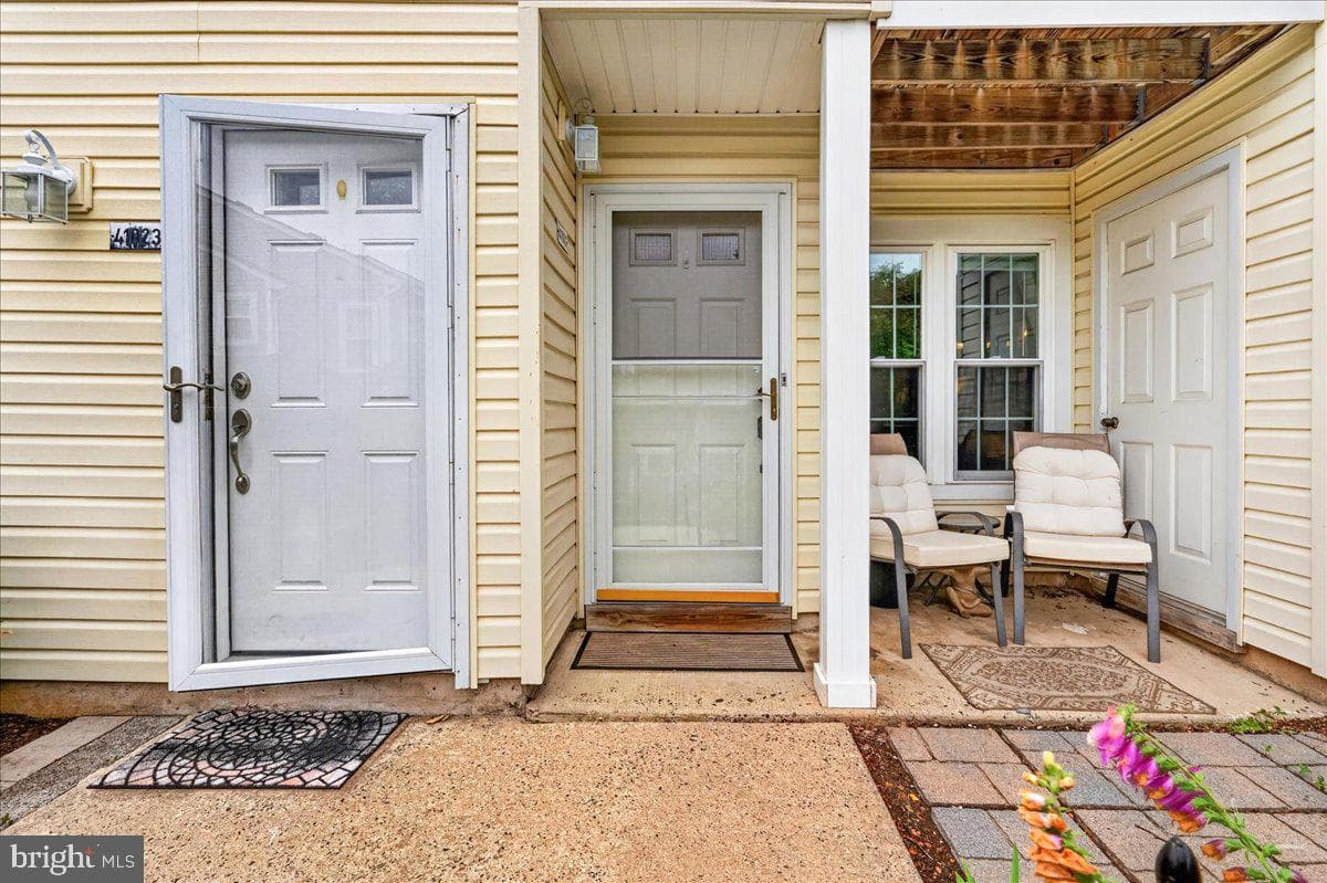 41021 Coopers Place photo 5