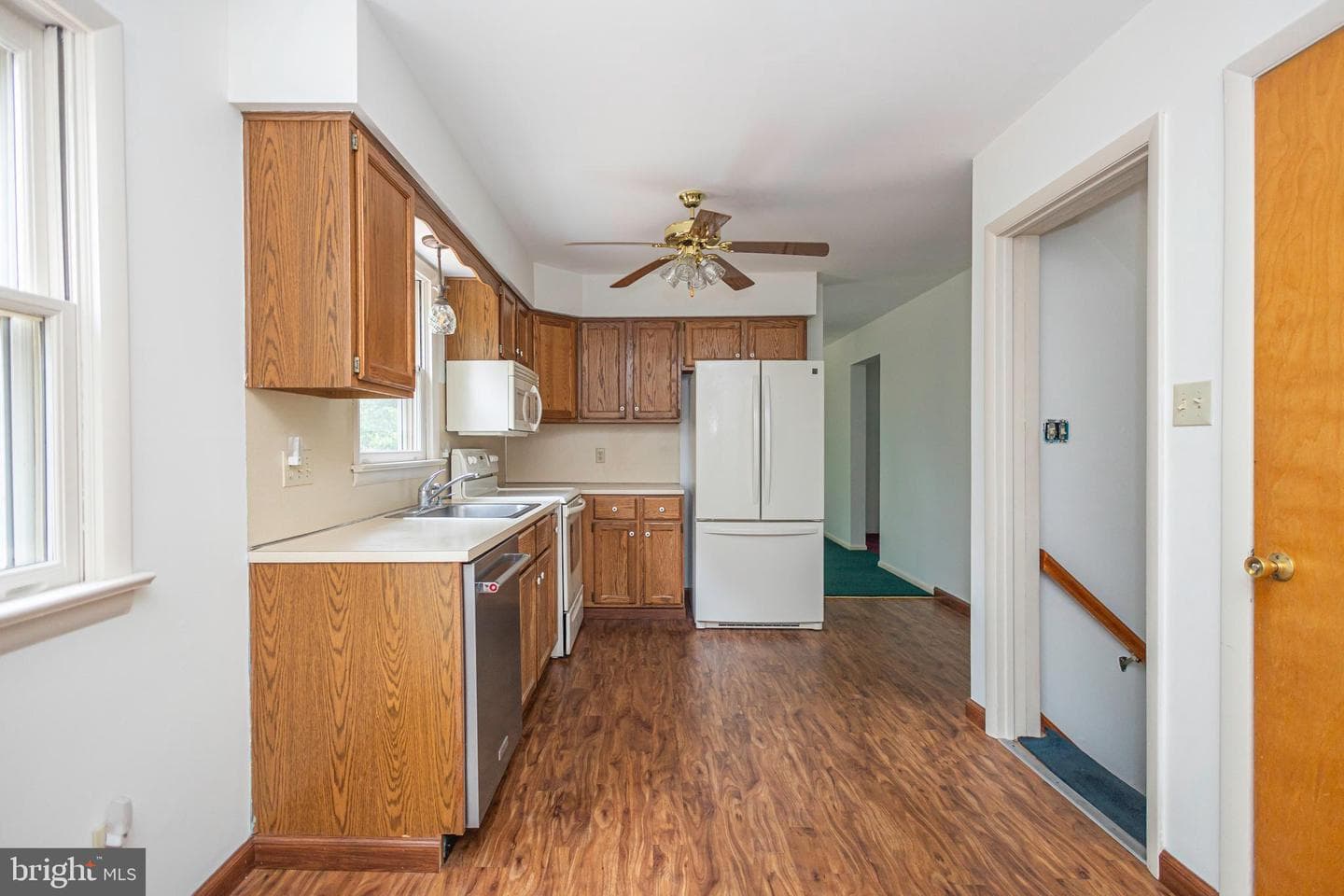 327 Thistle Lane photo 19
