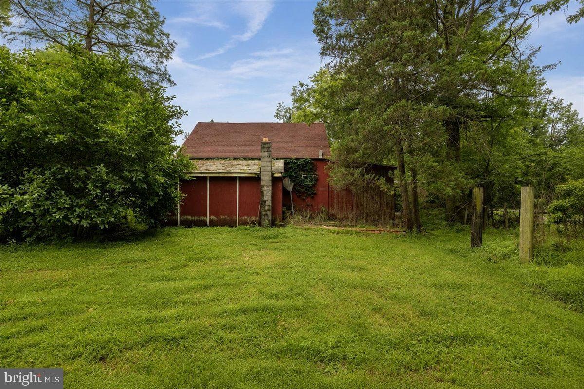 2260 Allentown Road photo 23