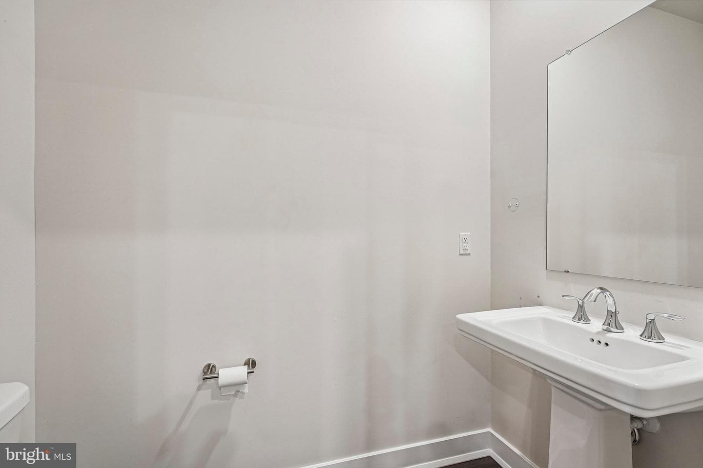 98 King Street photo 10