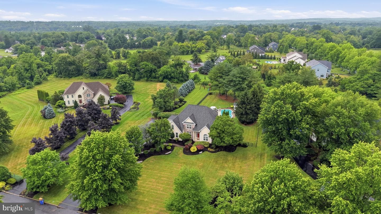102 Whisper Wood Court photo 68