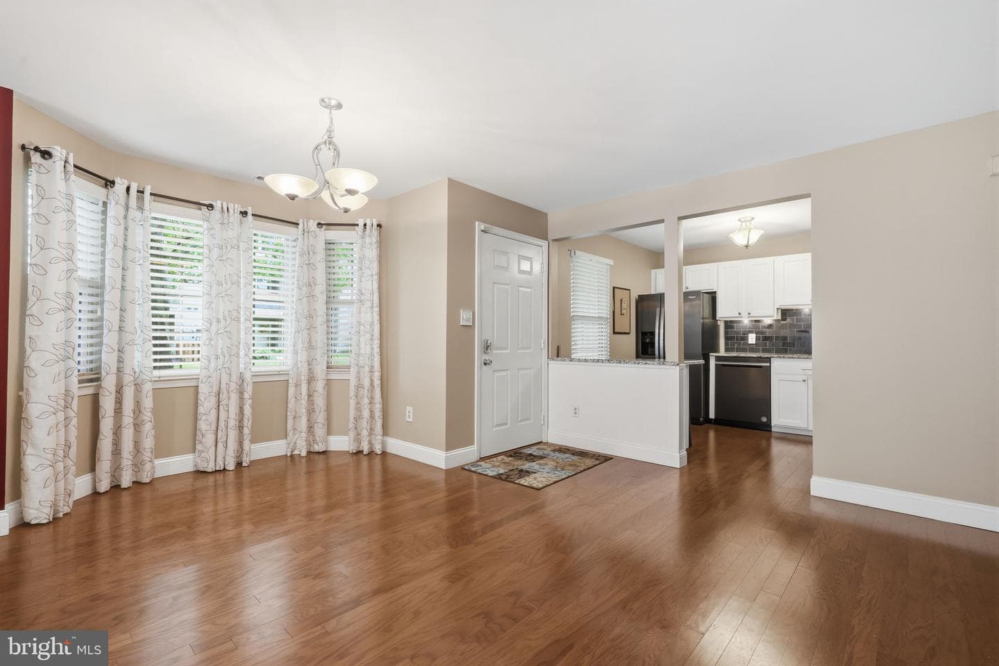 3105 Danbury Court #189 photo 2