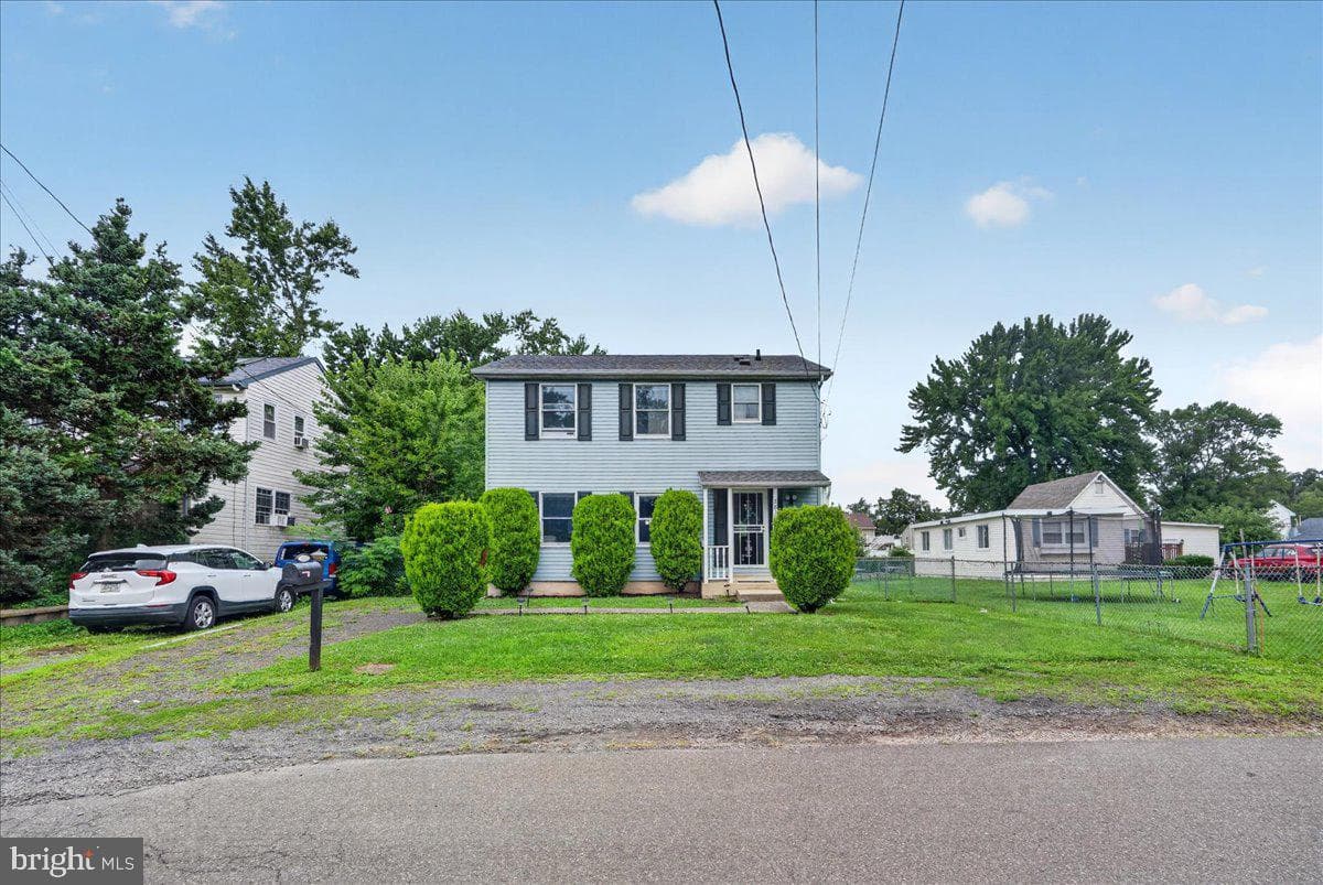 2836 Marion Avenue photo 44