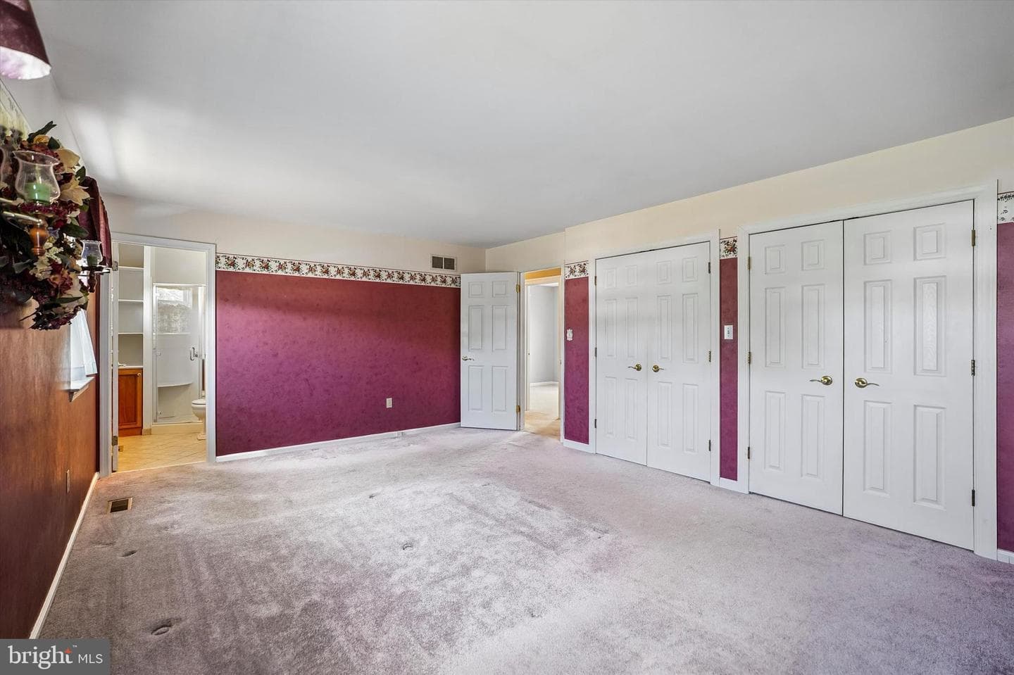 52 Castlewood Drive photo 20