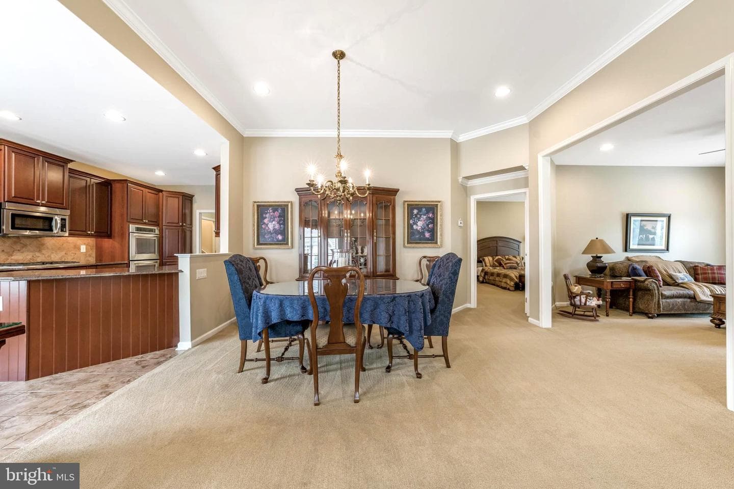 282 Willow Drive photo 14