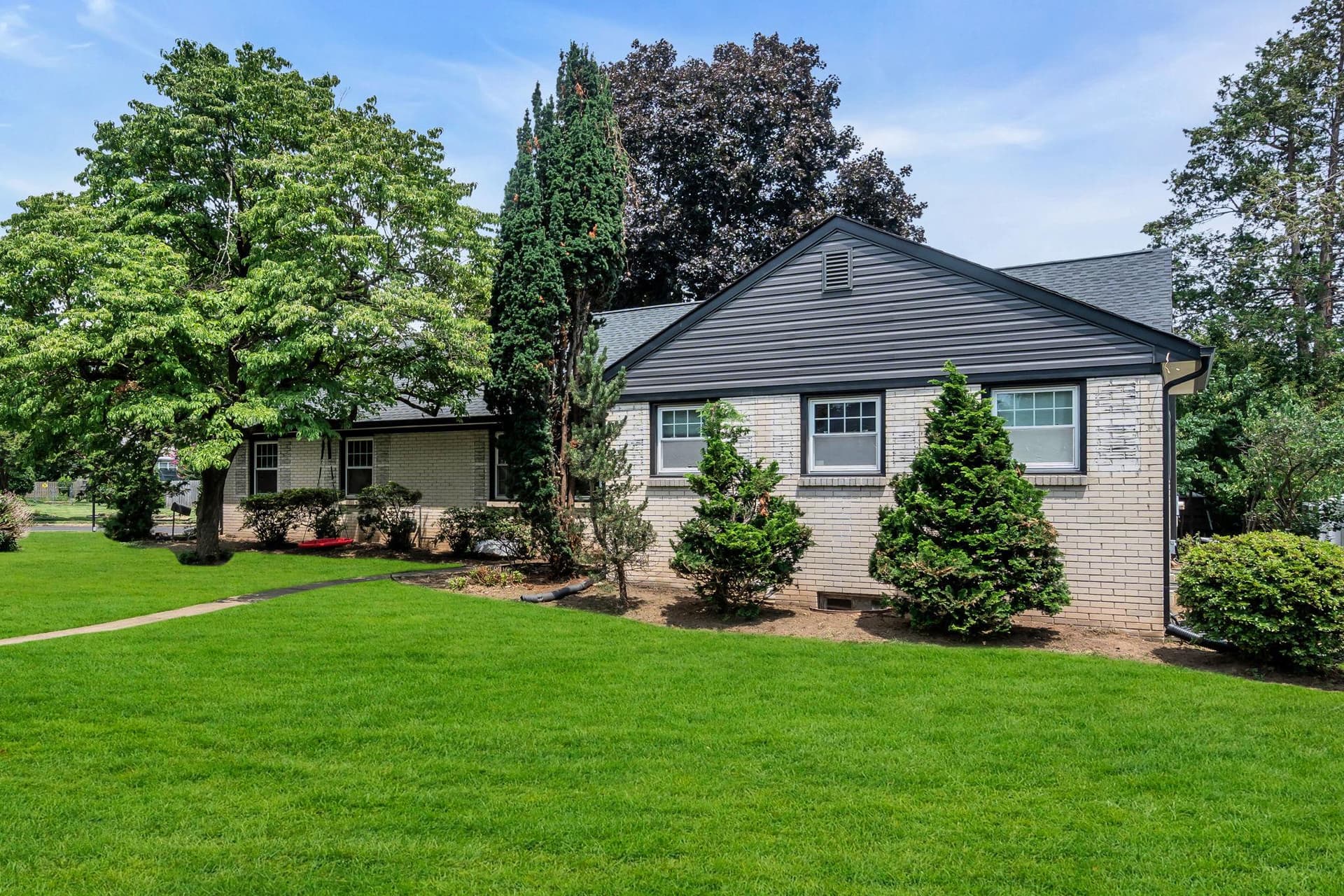 456 Hamilton Boulevard, Morrisville
