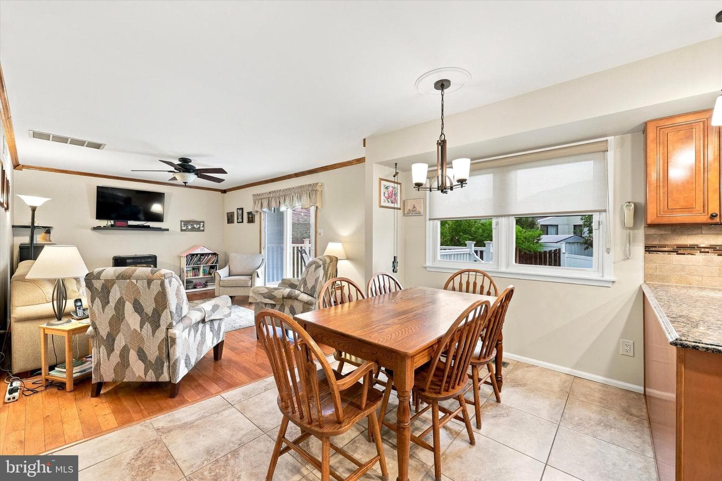 4168 Remo Crescent photo 4