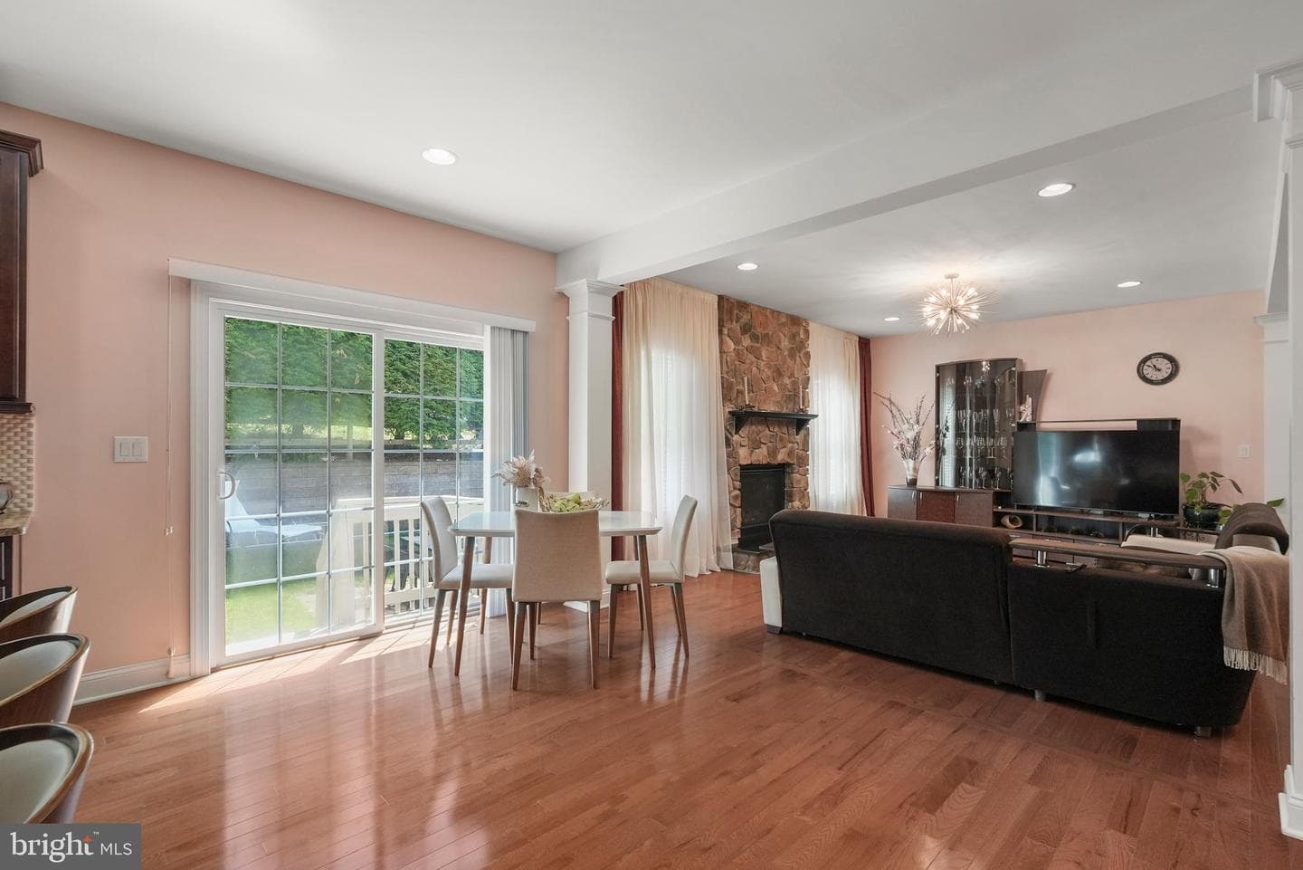 18 Beechwood Boulevard photo 24