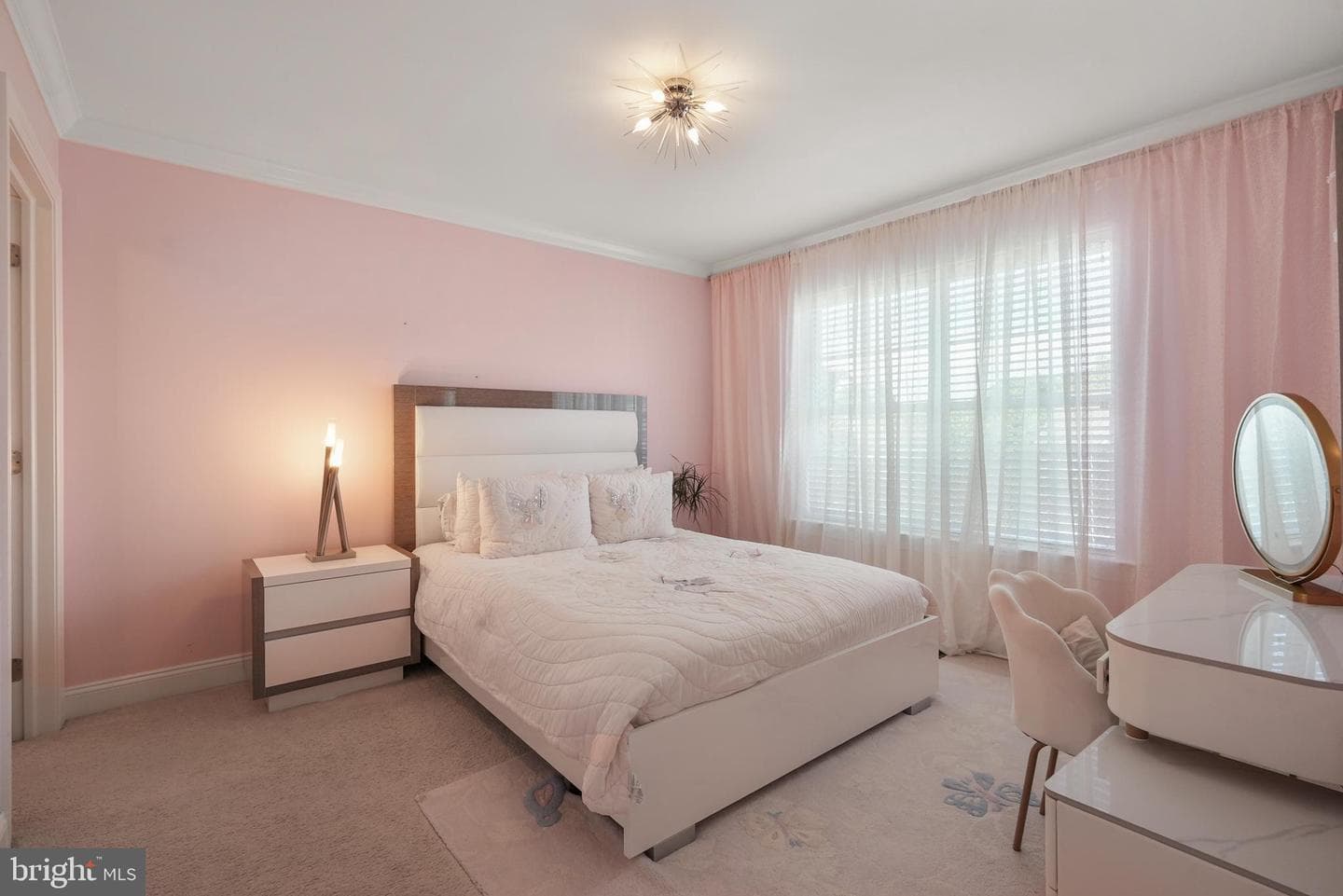 18 Beechwood Boulevard photo 43