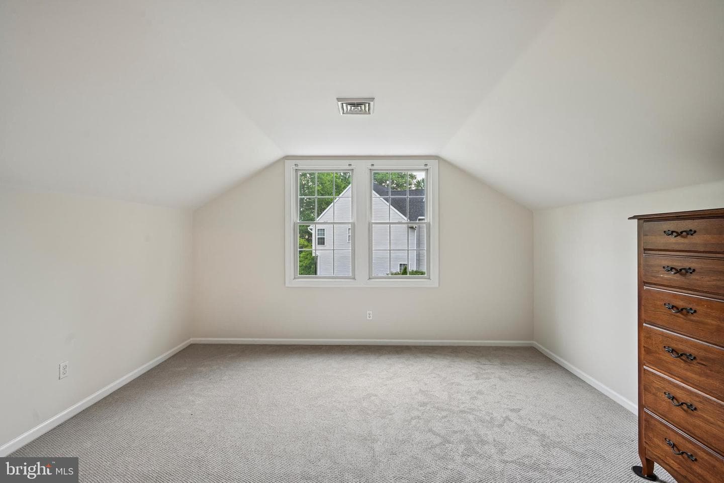 415 Hidden Oaks Drive photo 13
