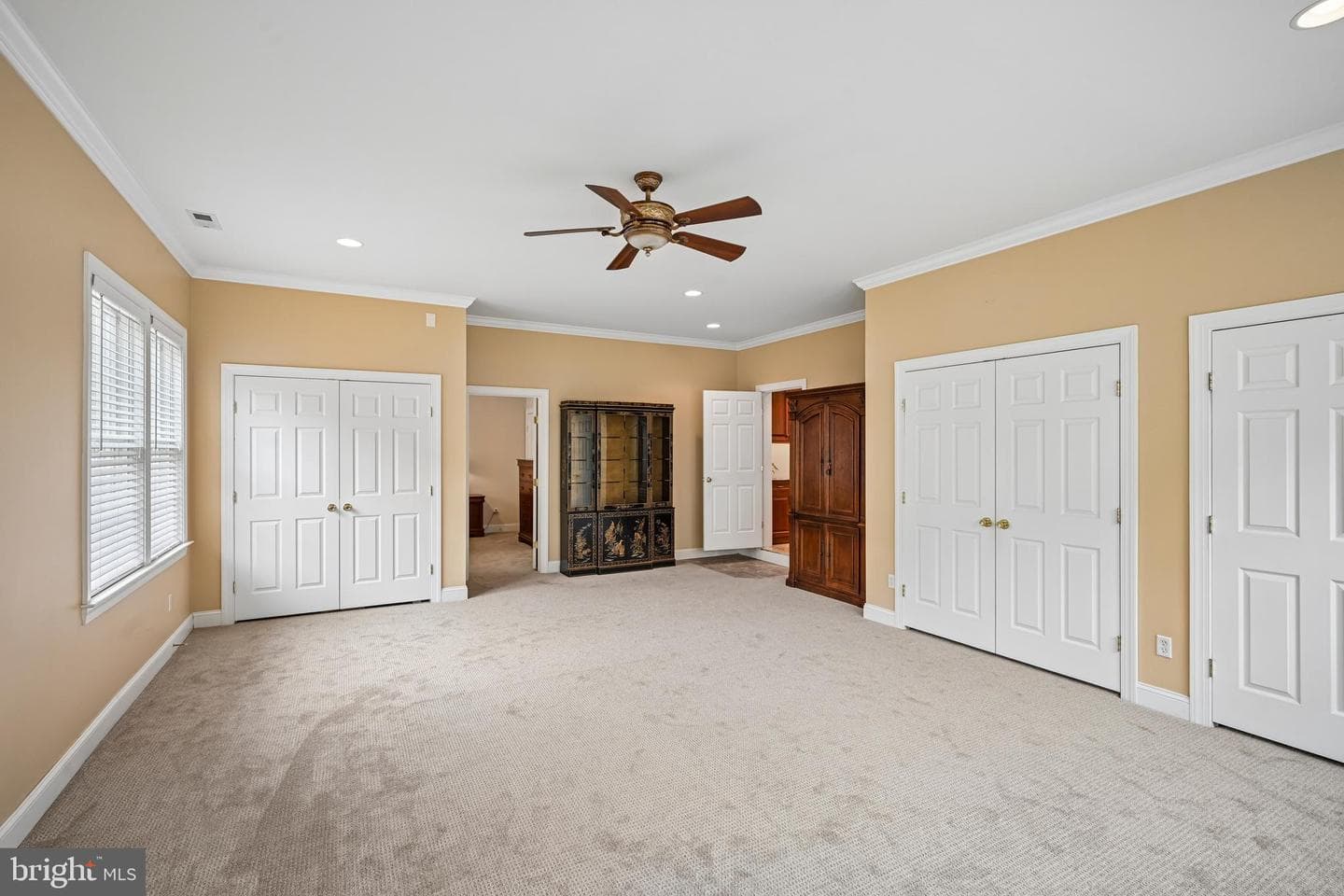 415 Hidden Oaks Drive photo 19