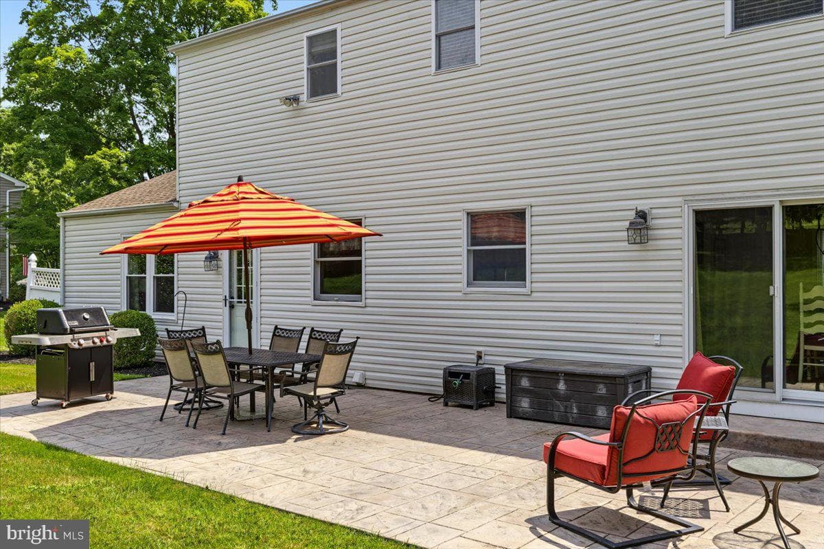 9 Brookdale Drive photo 26