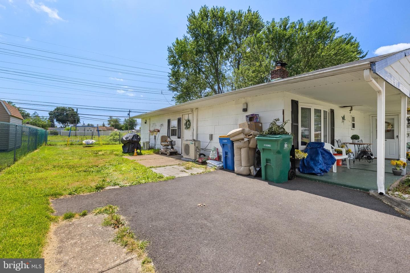 32 Gun Road photo 4