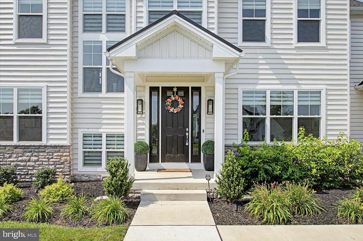 9 Foxtail Lane, Doylestown
