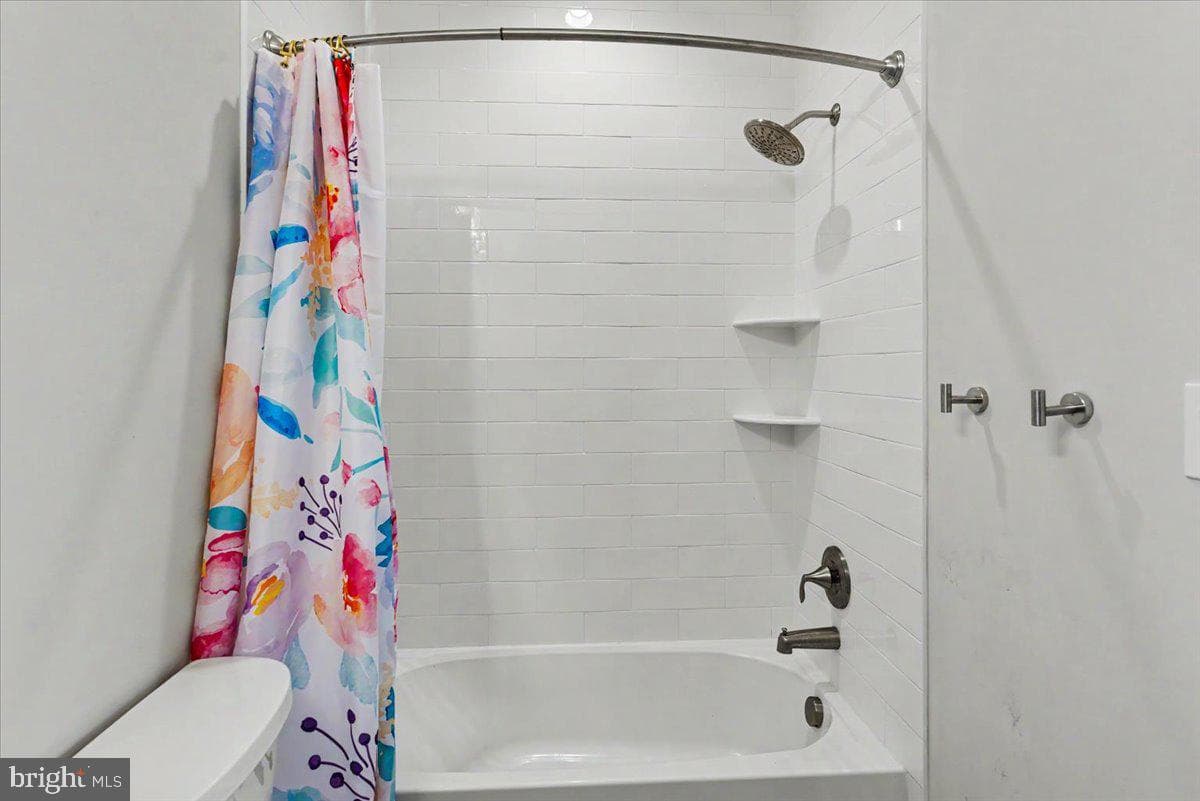 9 Foxtail Lane photo 43