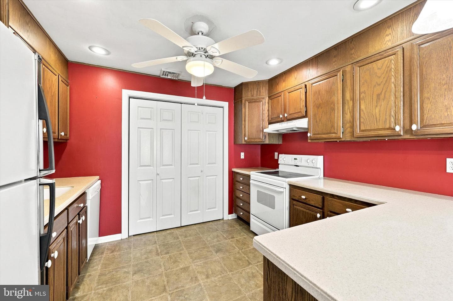 431 Trenton Road photo 8