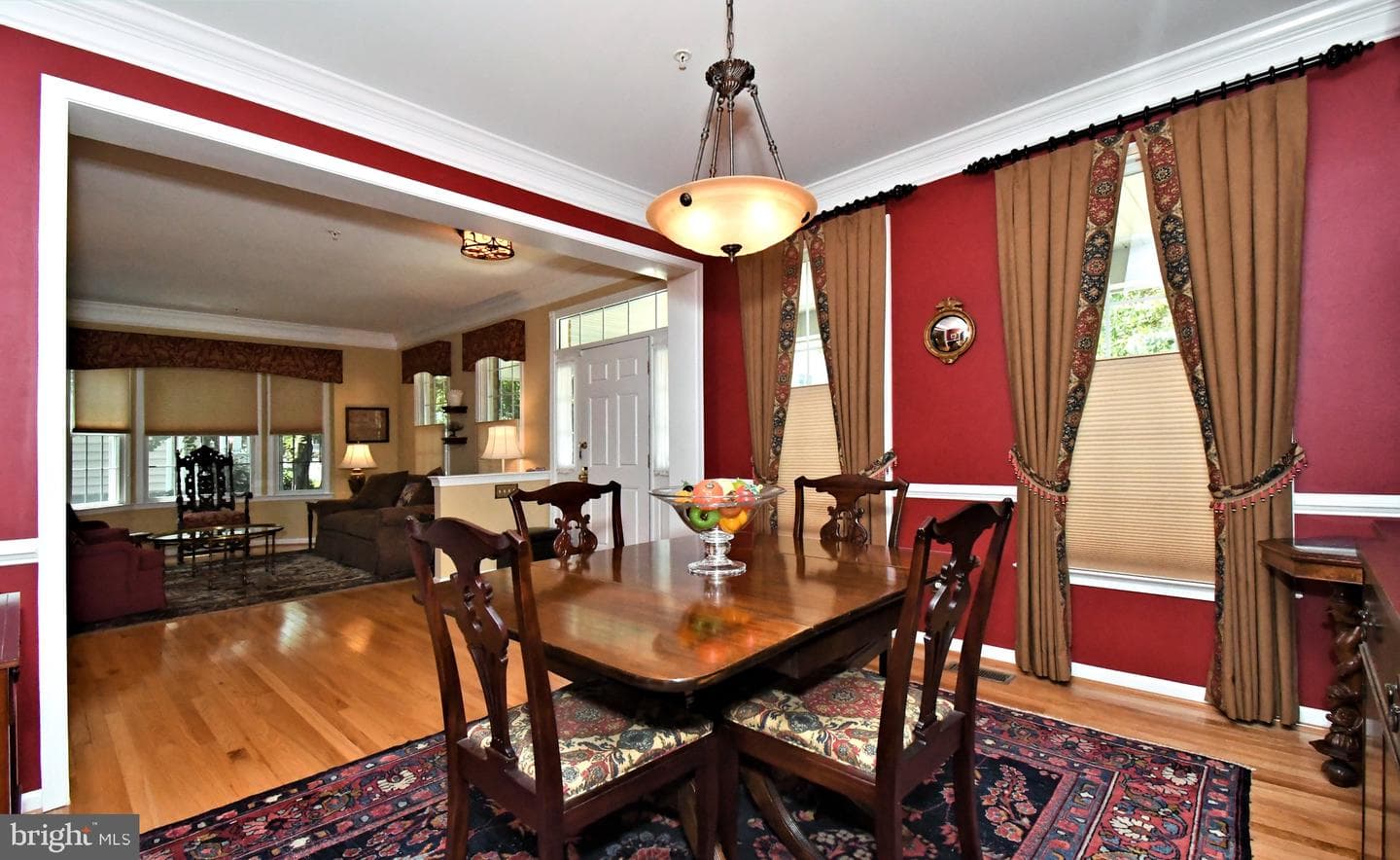 142 Cambridge Place photo 19