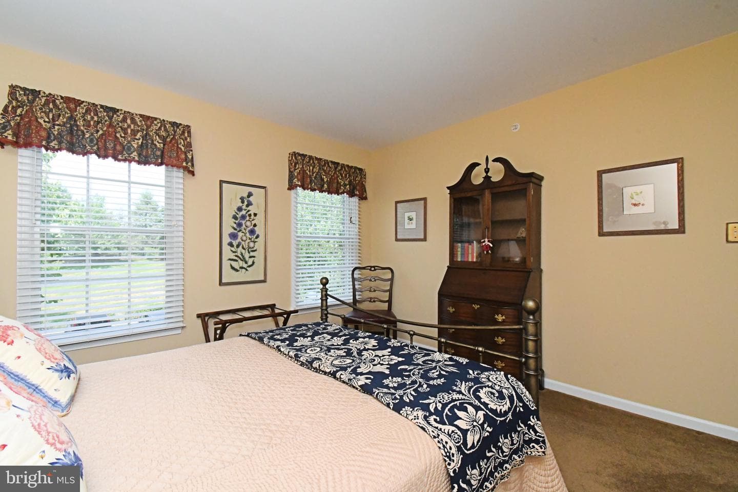 142 Cambridge Place photo 49