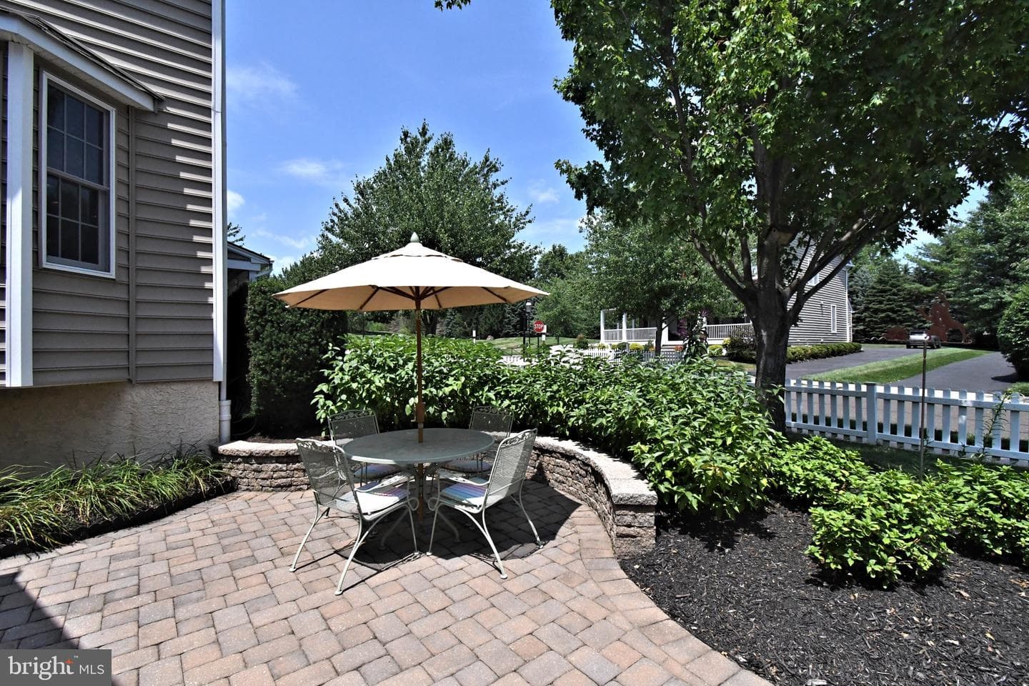 142 Cambridge Place photo 67