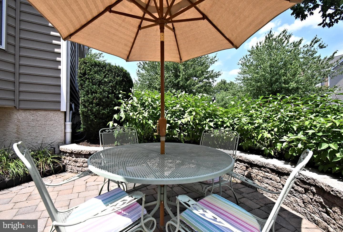 142 Cambridge Place photo 68