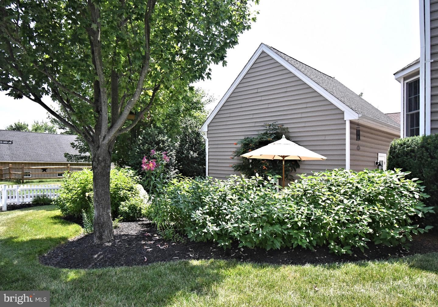 142 Cambridge Place photo 75