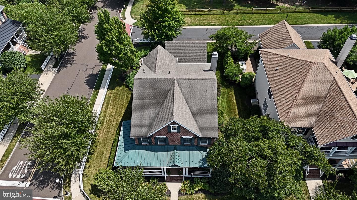 142 Cambridge Place photo 80