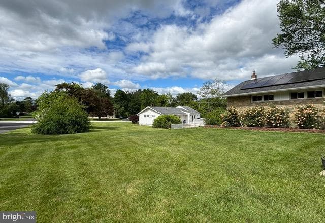 130 Acorn Drive photo 31