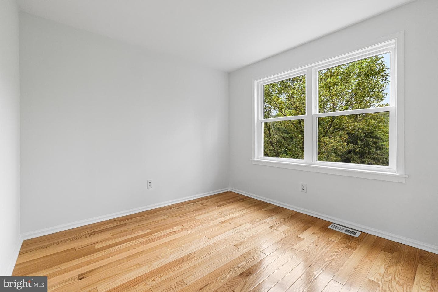 14 Brighton Place photo 24