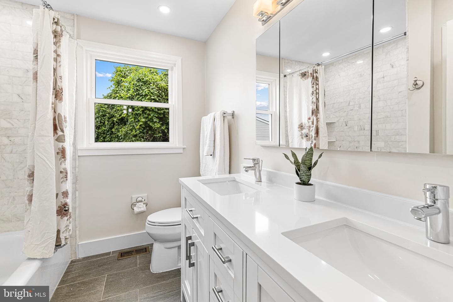 14 Brighton Place photo 26