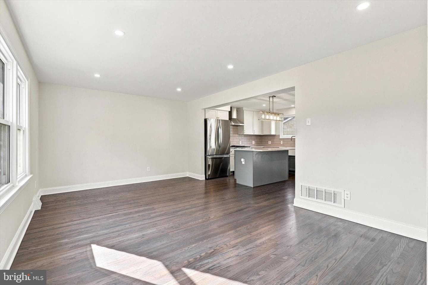 450 Coldspring Road photo 11