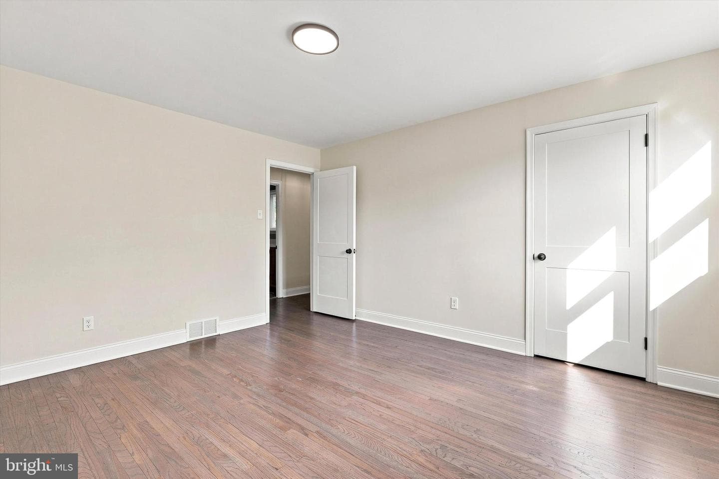 450 Coldspring Road photo 18