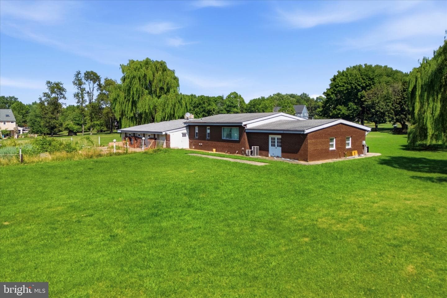 290 Hatboro Road photo 19