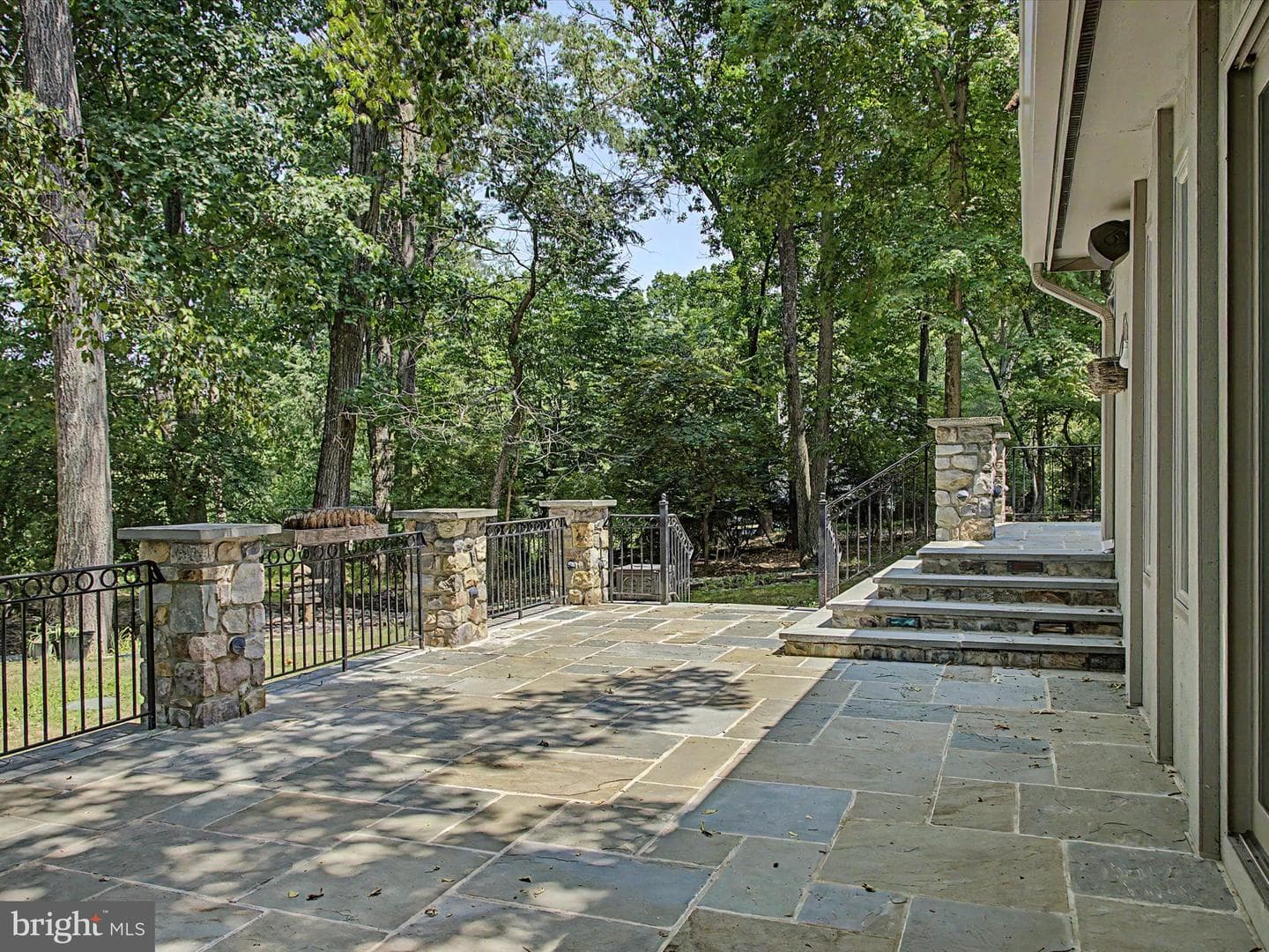 311 Mill Race Lane photo 32