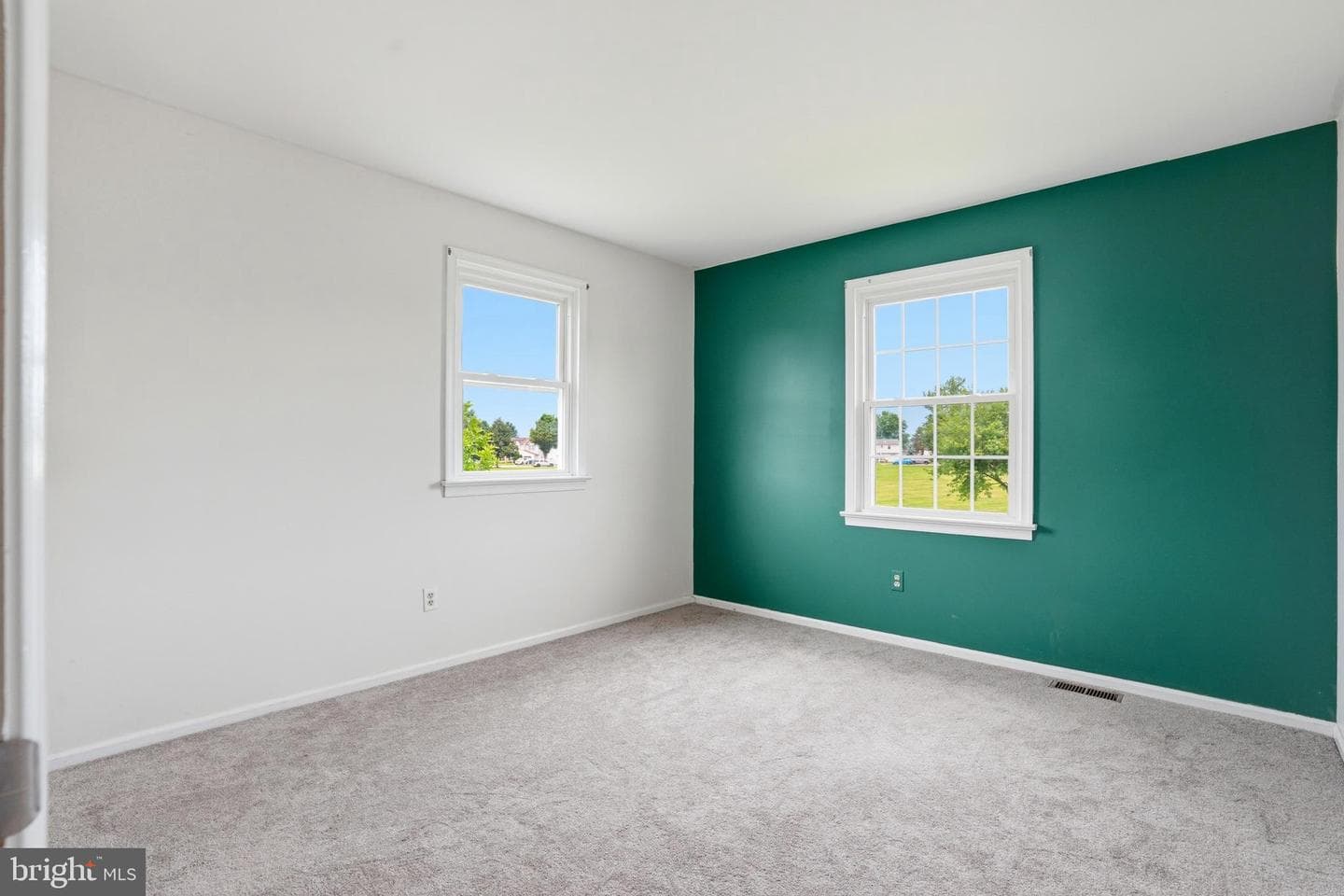 104 Noble Drive photo 19