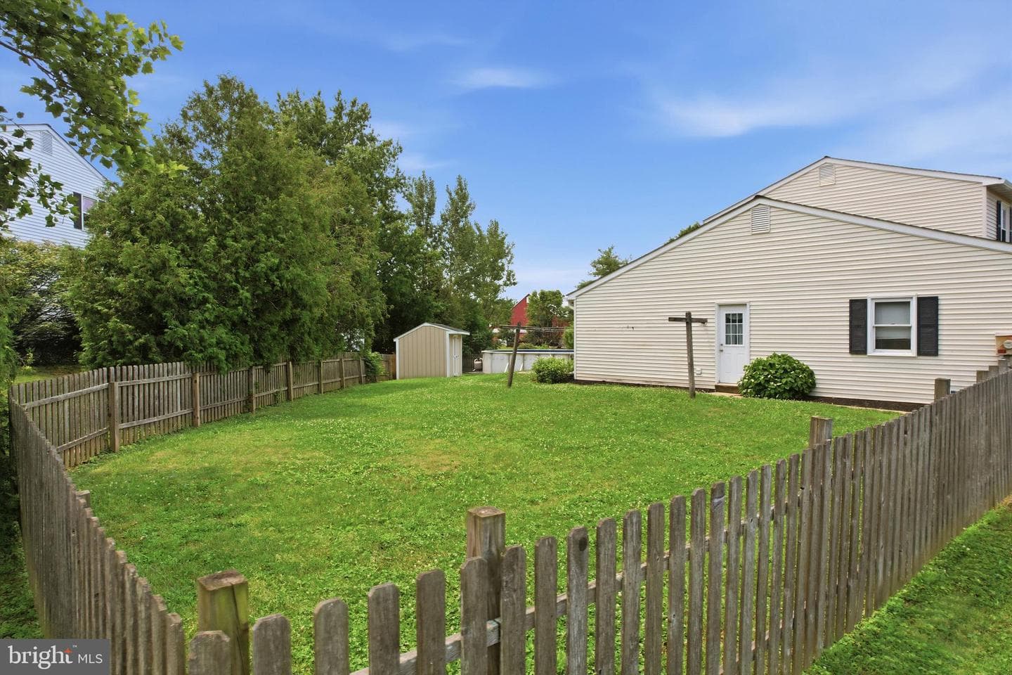 104 Noble Drive photo 30