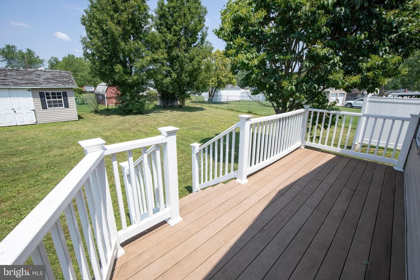 772 Clifford Street photo 51