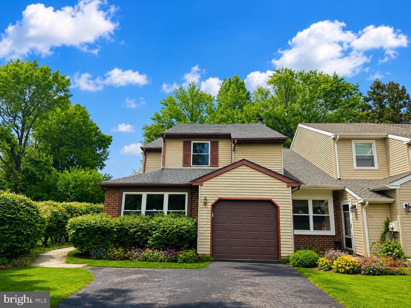 232 S Fieldstone Court #S, Yardley