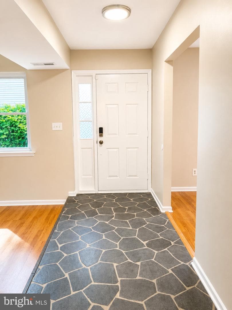 232 S Fieldstone Court #S, Yardley